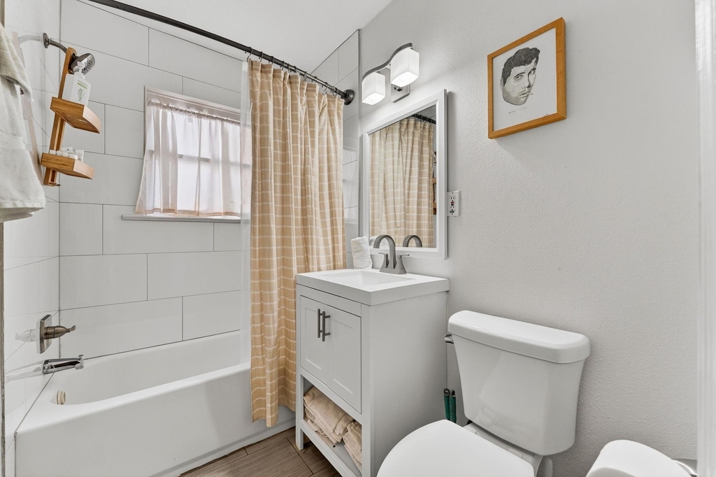 609 Fletcher St - Photo 15