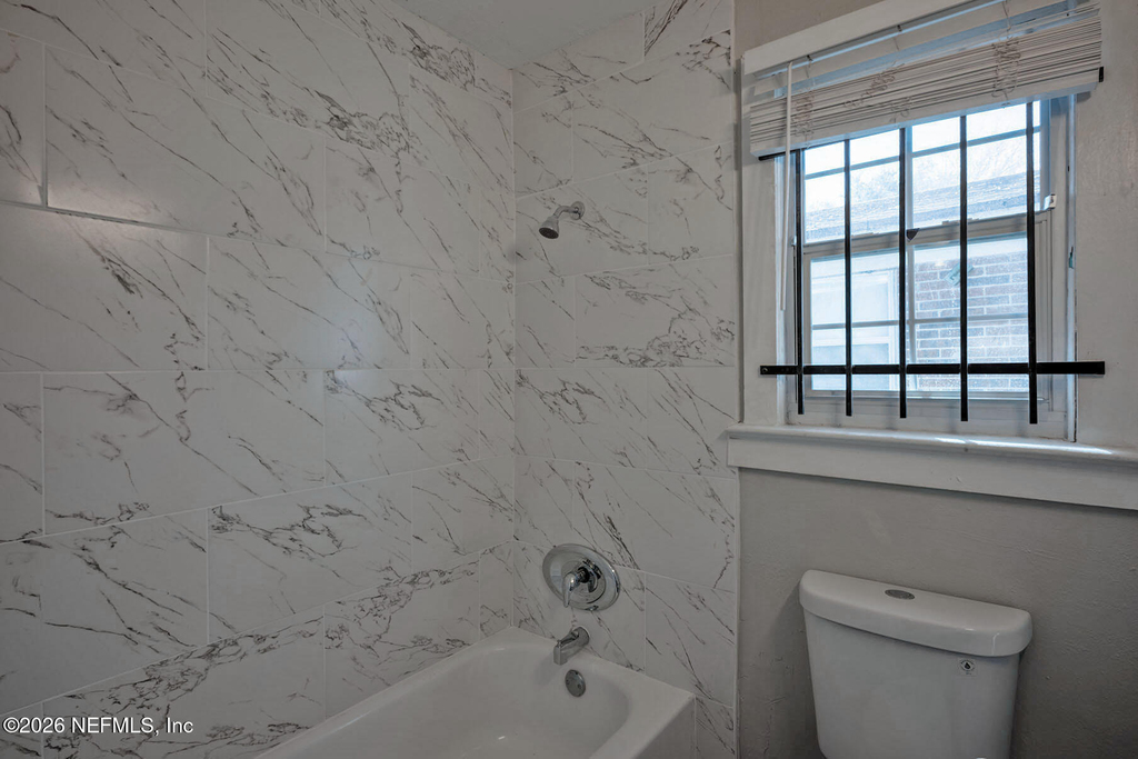 2036 W 11th Street - Photo 15