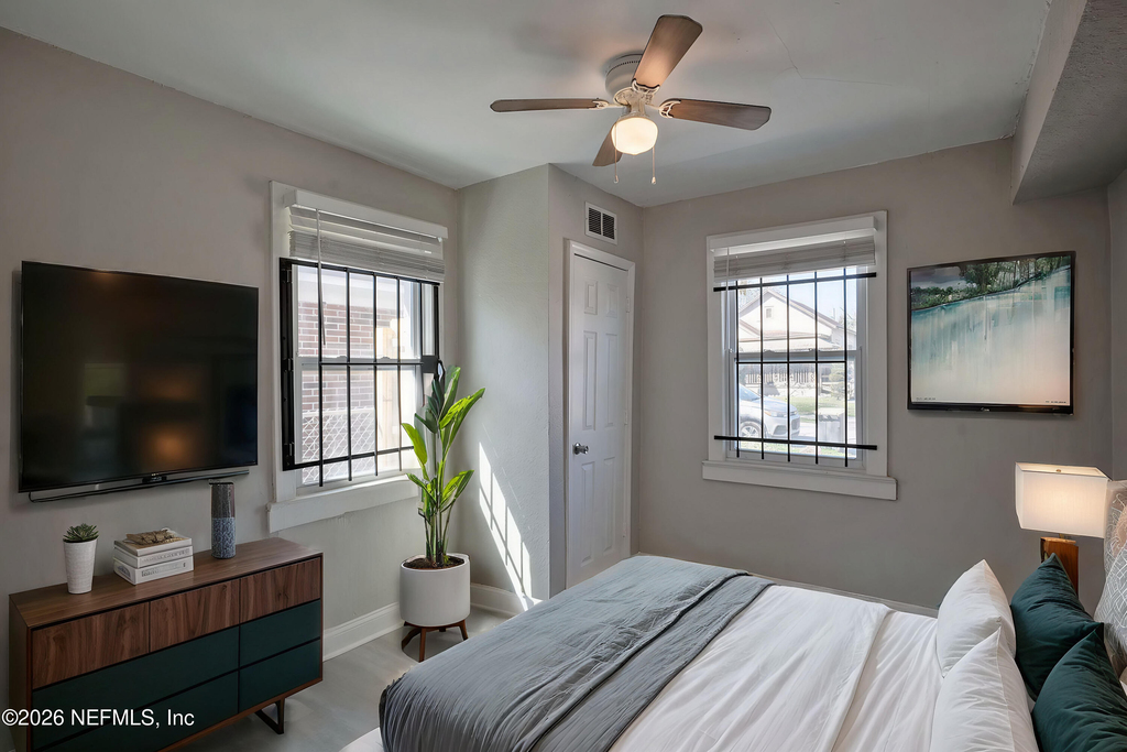 2036 W 11th Street - Photo 13
