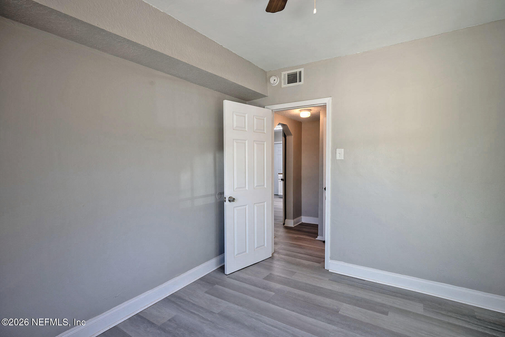 2036 W 11th Street - Photo 17