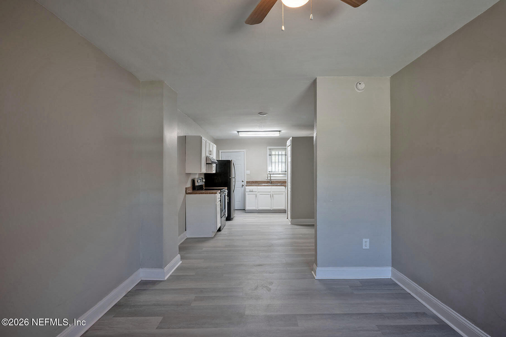 2036 W 11th Street - Photo 2