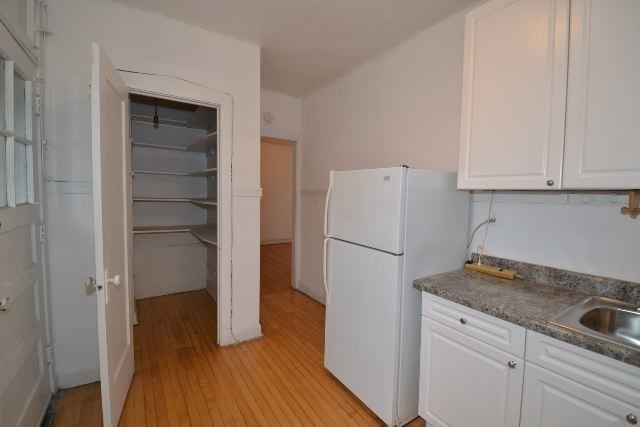 1917 W Winnemac Avenue - Photo 5
