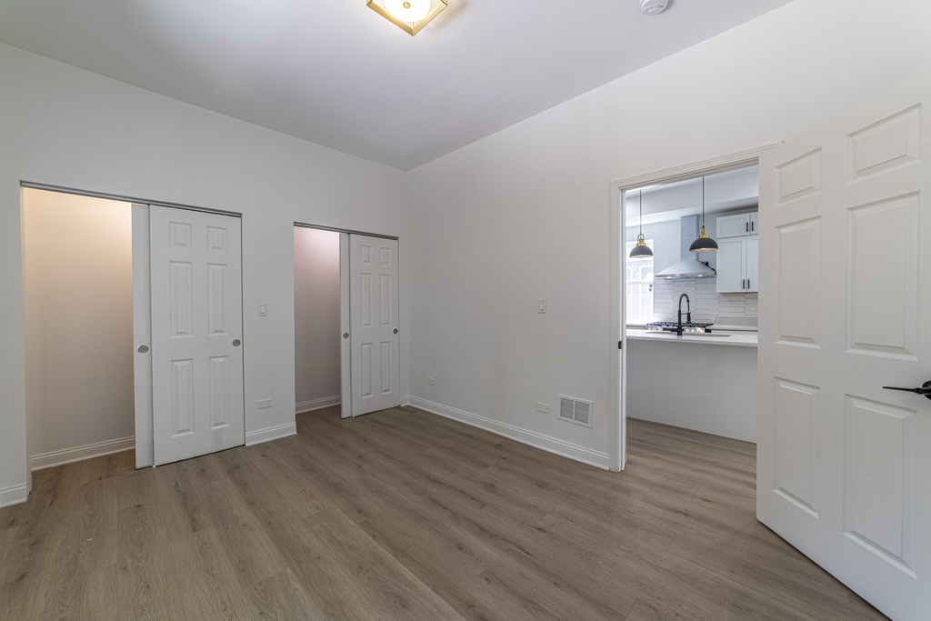6911 S Kimbark Avenue - Photo 10