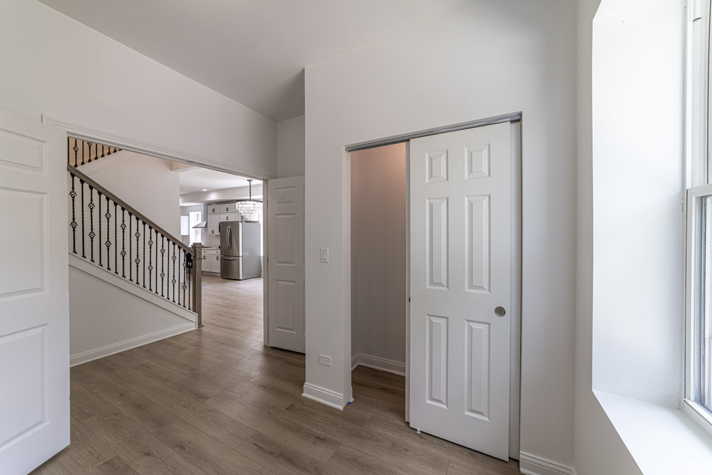 6911 S Kimbark Avenue - Photo 4