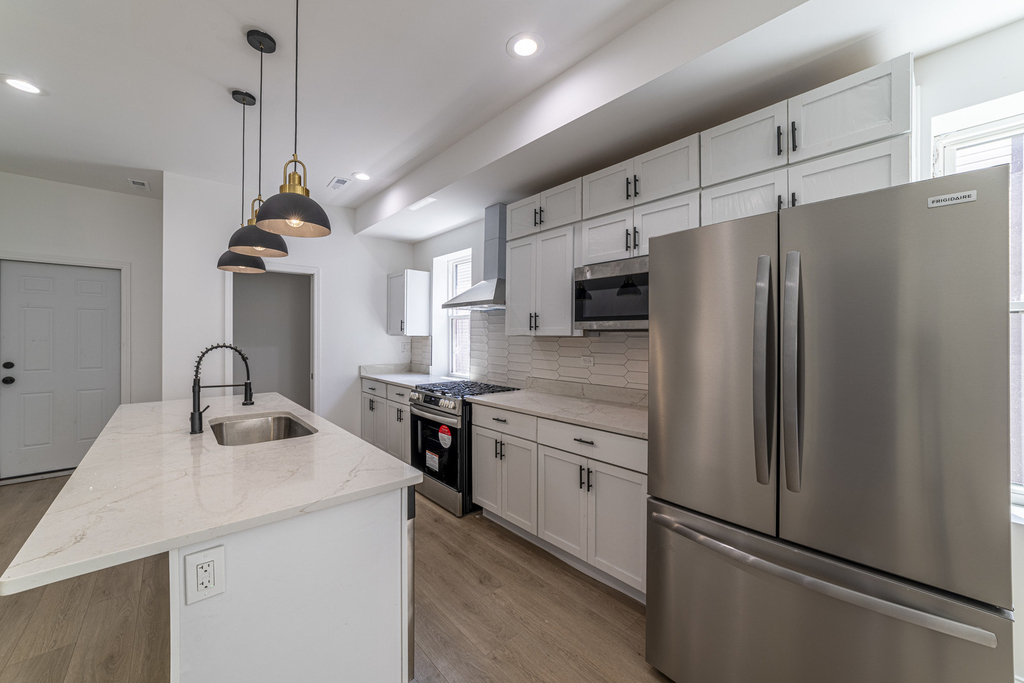 6911 S Kimbark Avenue - Photo 7