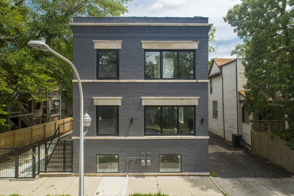 6911 S Kimbark Avenue - Photo 0
