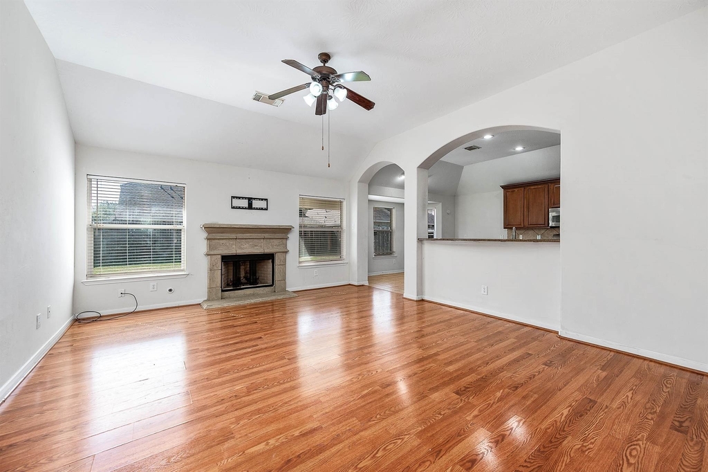 7814 Rocky Peak Lane - Photo 9
