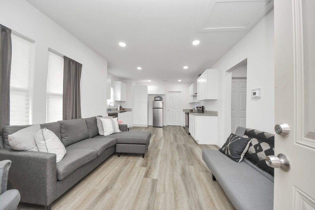 3029 Beulah Street - Photo 2