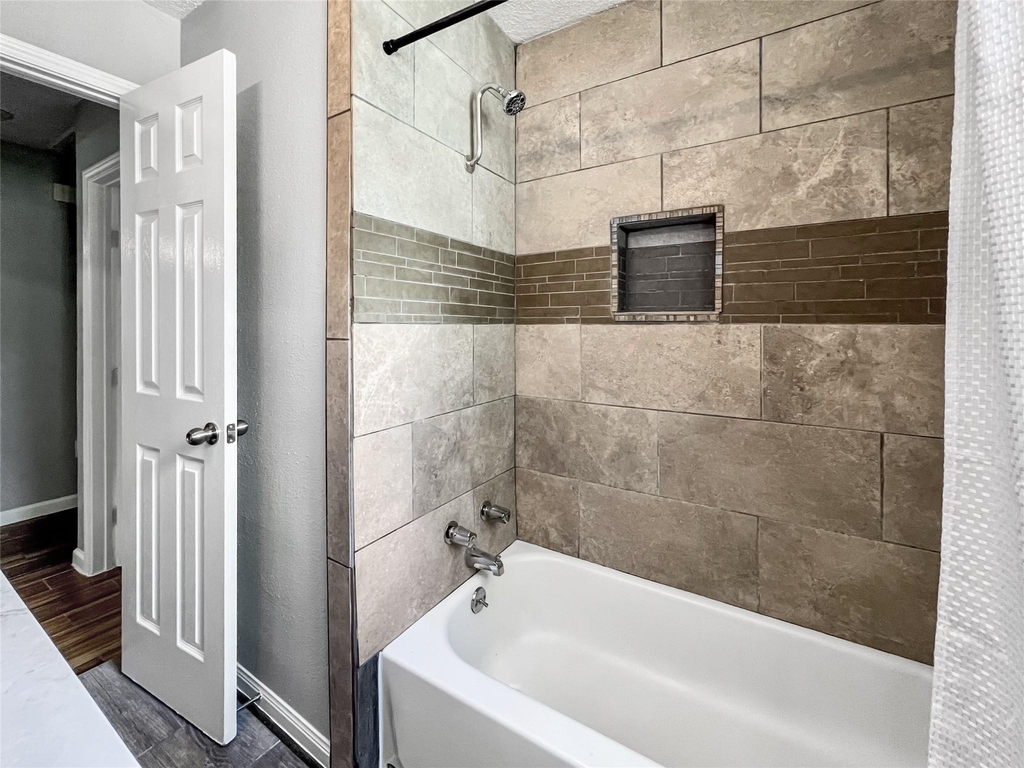 6347 Limestone Street - Photo 8