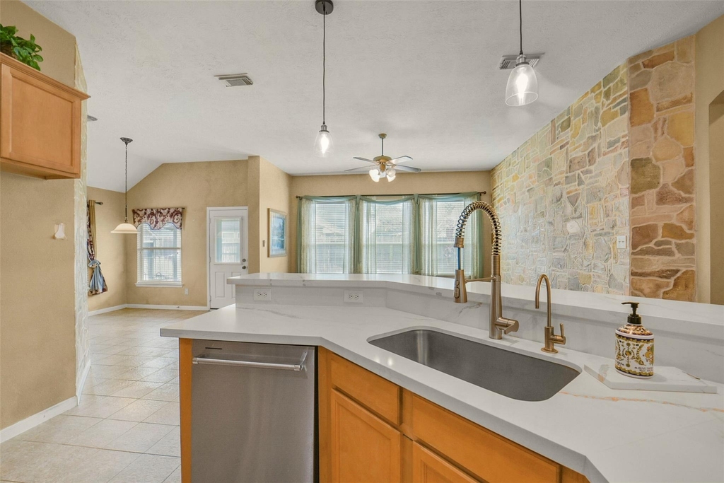 18930 Magnolia Arbor Lane - Photo 11