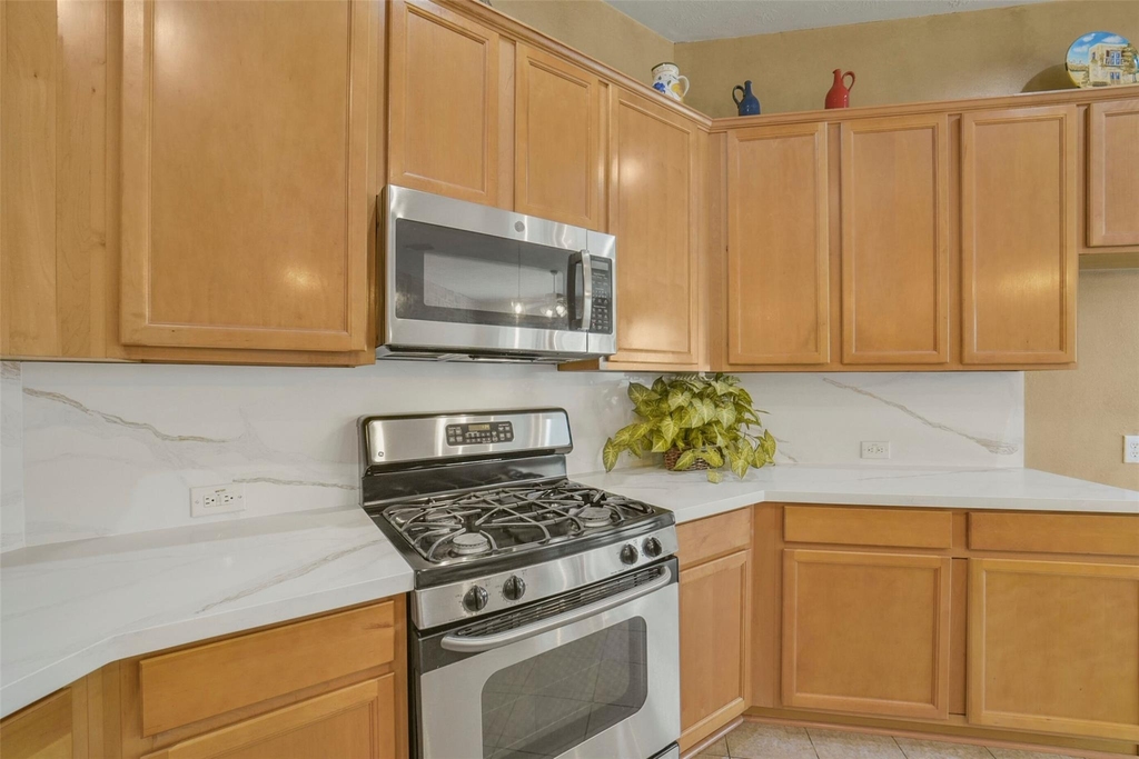 18930 Magnolia Arbor Lane - Photo 10