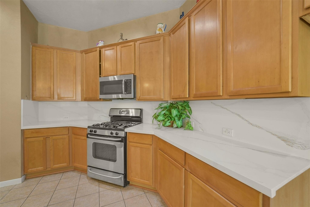 18930 Magnolia Arbor Lane - Photo 8