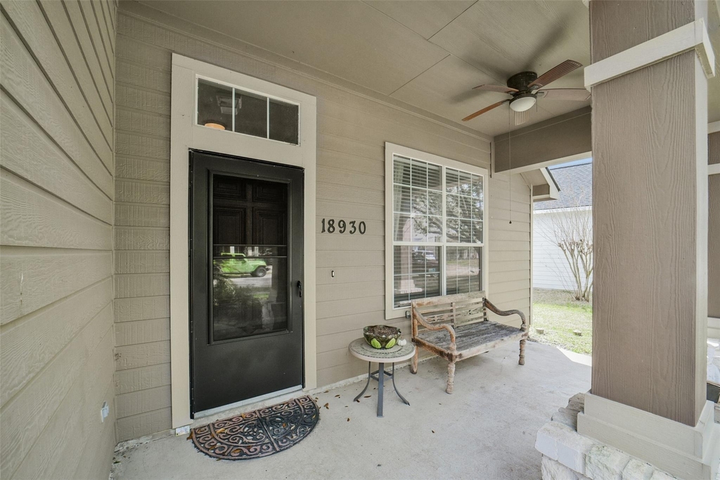 18930 Magnolia Arbor Lane - Photo 2
