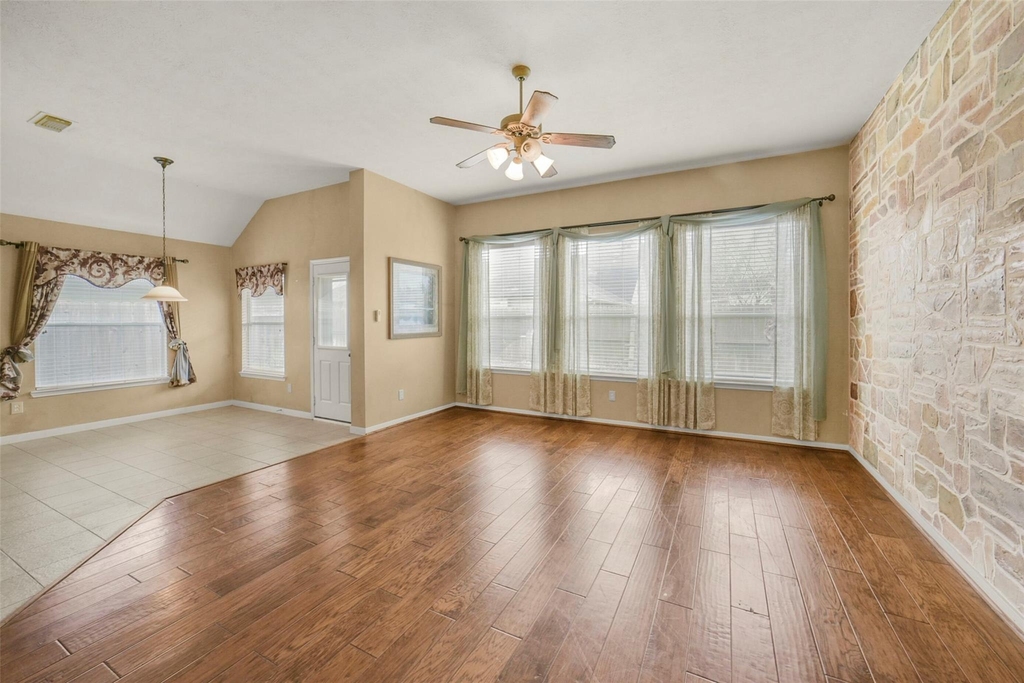18930 Magnolia Arbor Lane - Photo 4