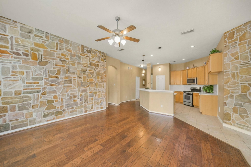18930 Magnolia Arbor Lane - Photo 5