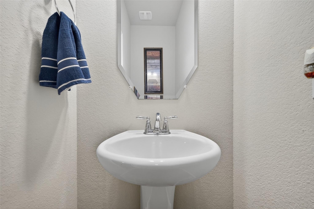 13935 Manobrook Court - Photo 27