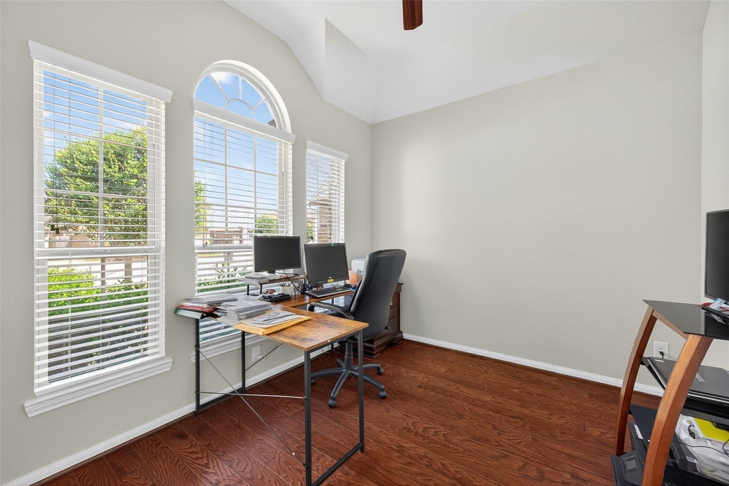 13935 Manobrook Court - Photo 25