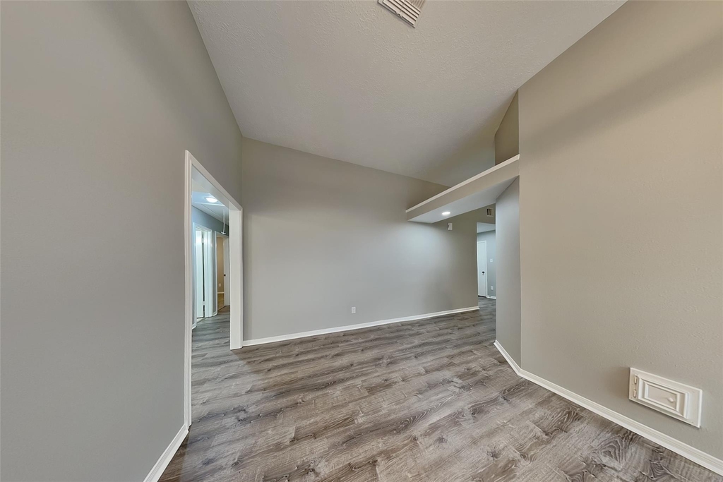 17326 Masonridge Drive - Photo 6