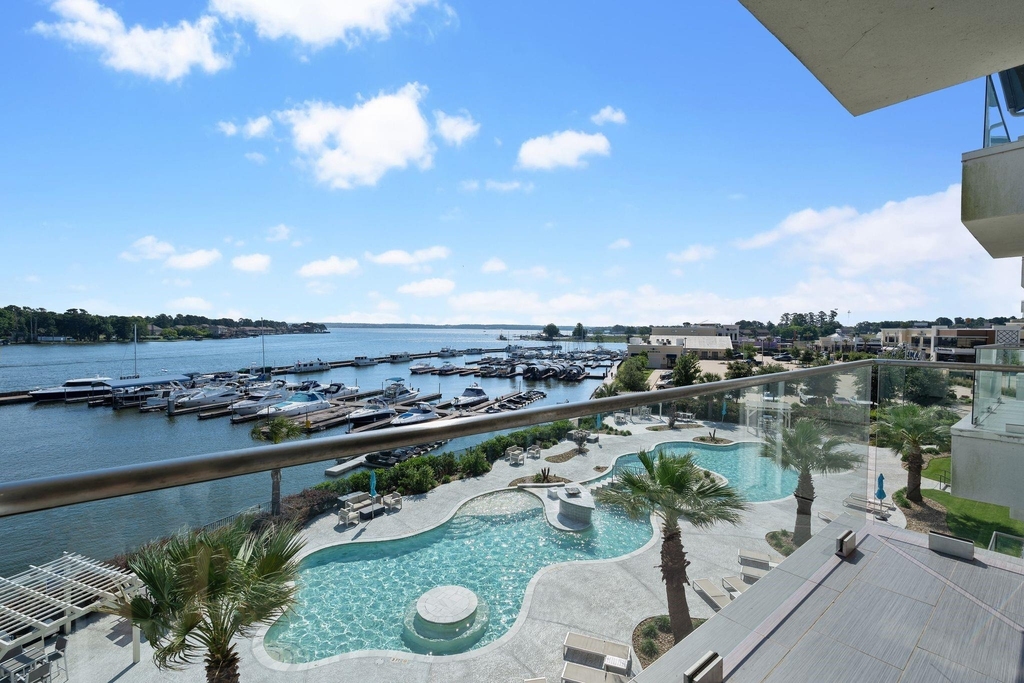 199 Waterpoint Court - Photo 13