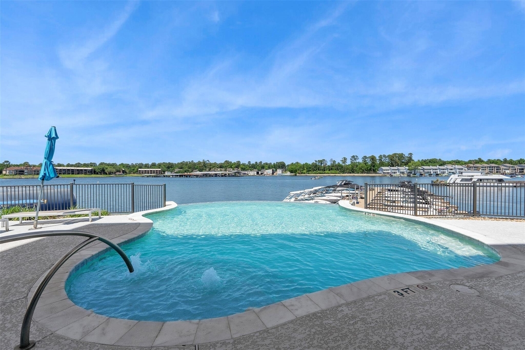 199 Waterpoint Court - Photo 26