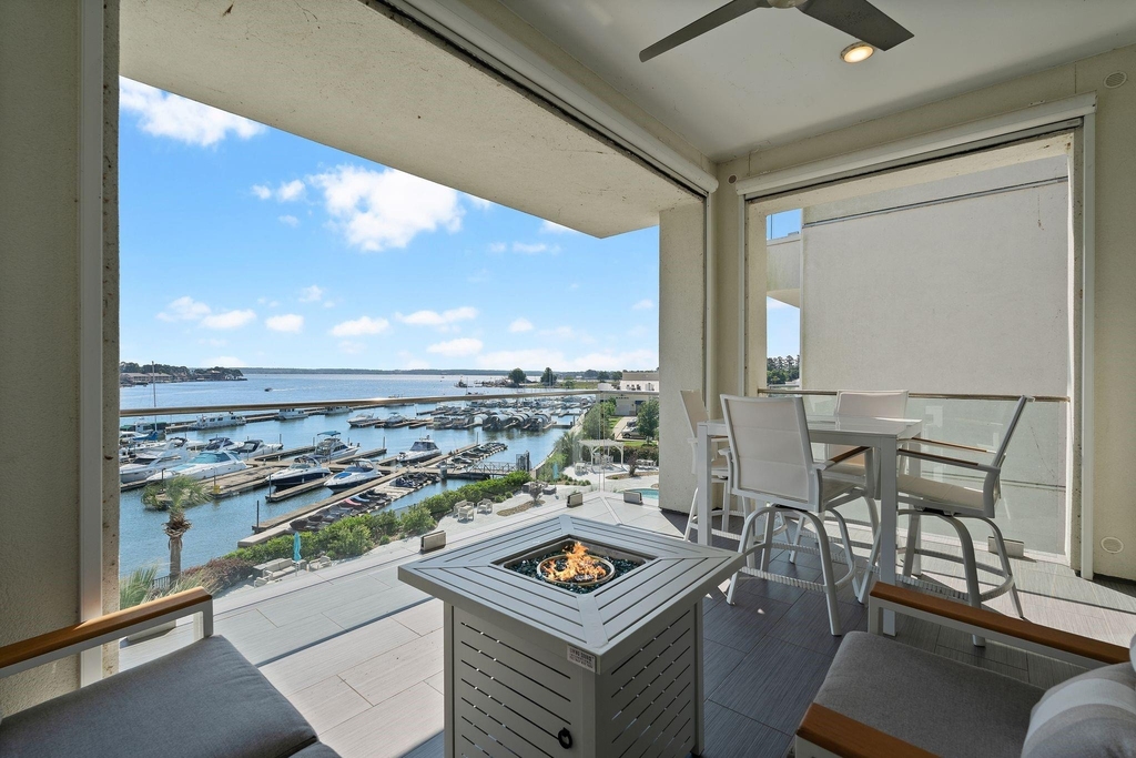 199 Waterpoint Court - Photo 12