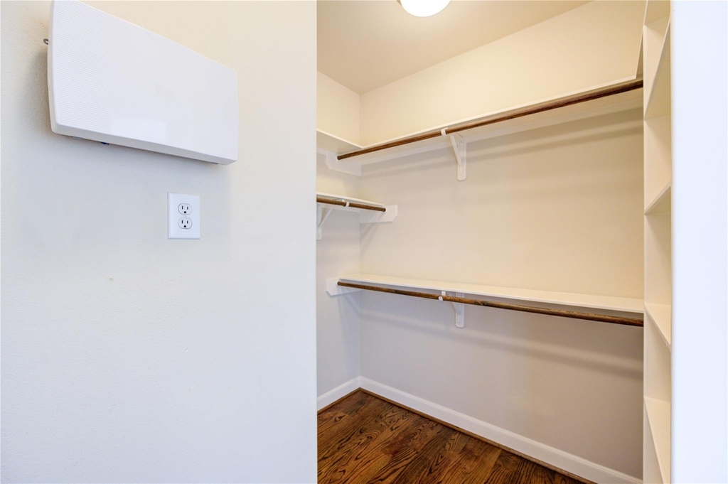 5813 Washington Avenue - Photo 29