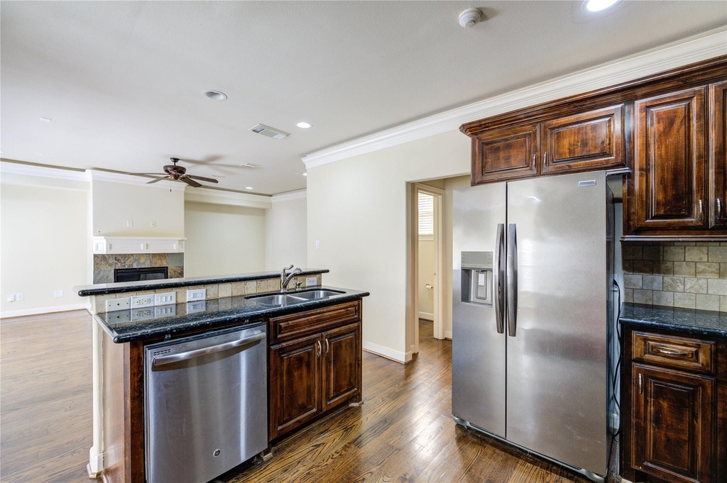 5813 Washington Avenue - Photo 14