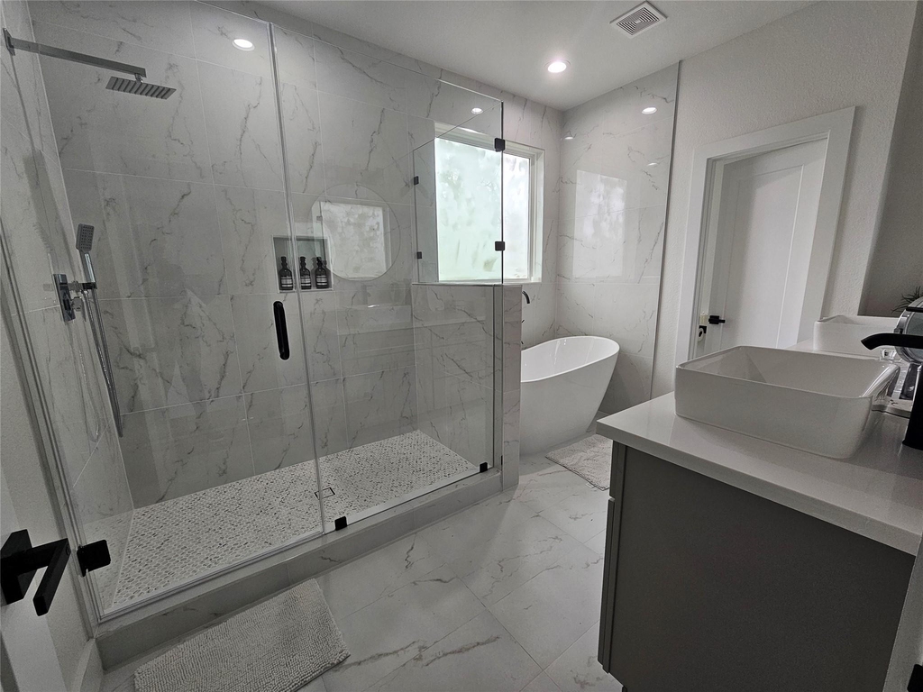 4217 Hare Street - Photo 6