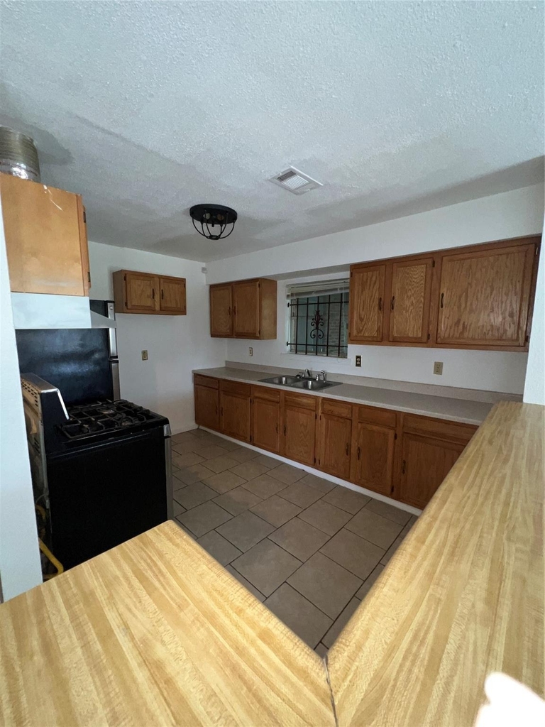 3613 Sparrow Street - Photo 6