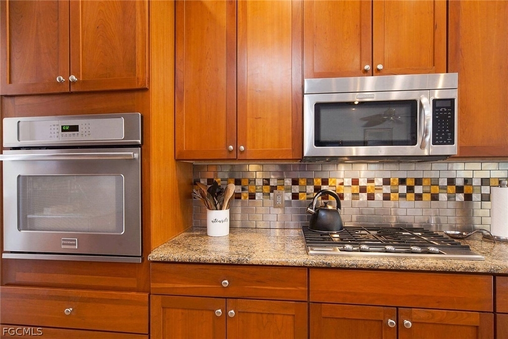 10514 Bella Vista Drive - Photo 12
