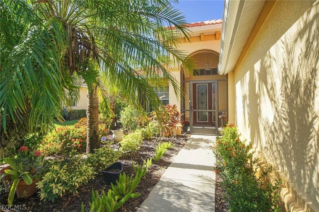10514 Bella Vista Drive - Photo 1
