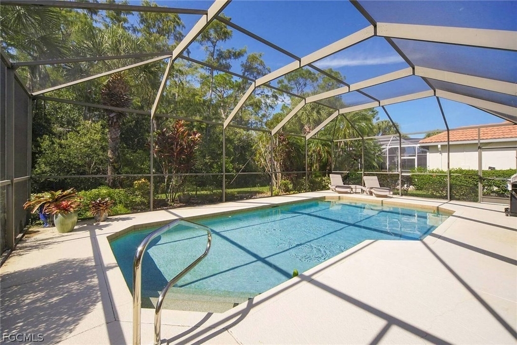 10514 Bella Vista Drive - Photo 5