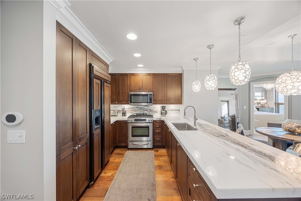 9123 Strada Place - Photo 7