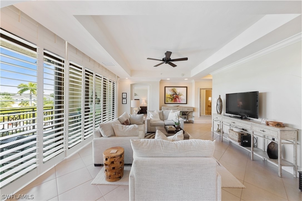 9123 Strada Place - Photo 2