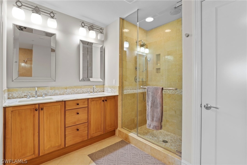 9115 Strada Place - Photo 12