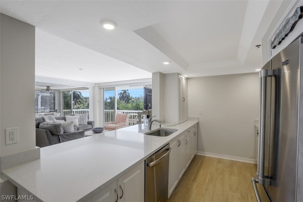 5501 Heron Pt Drive - Photo 8