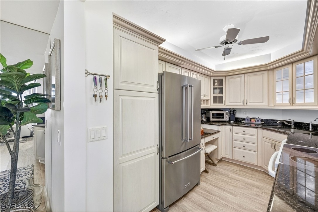 4001 Gulf Shore Boulevard N - Photo 10