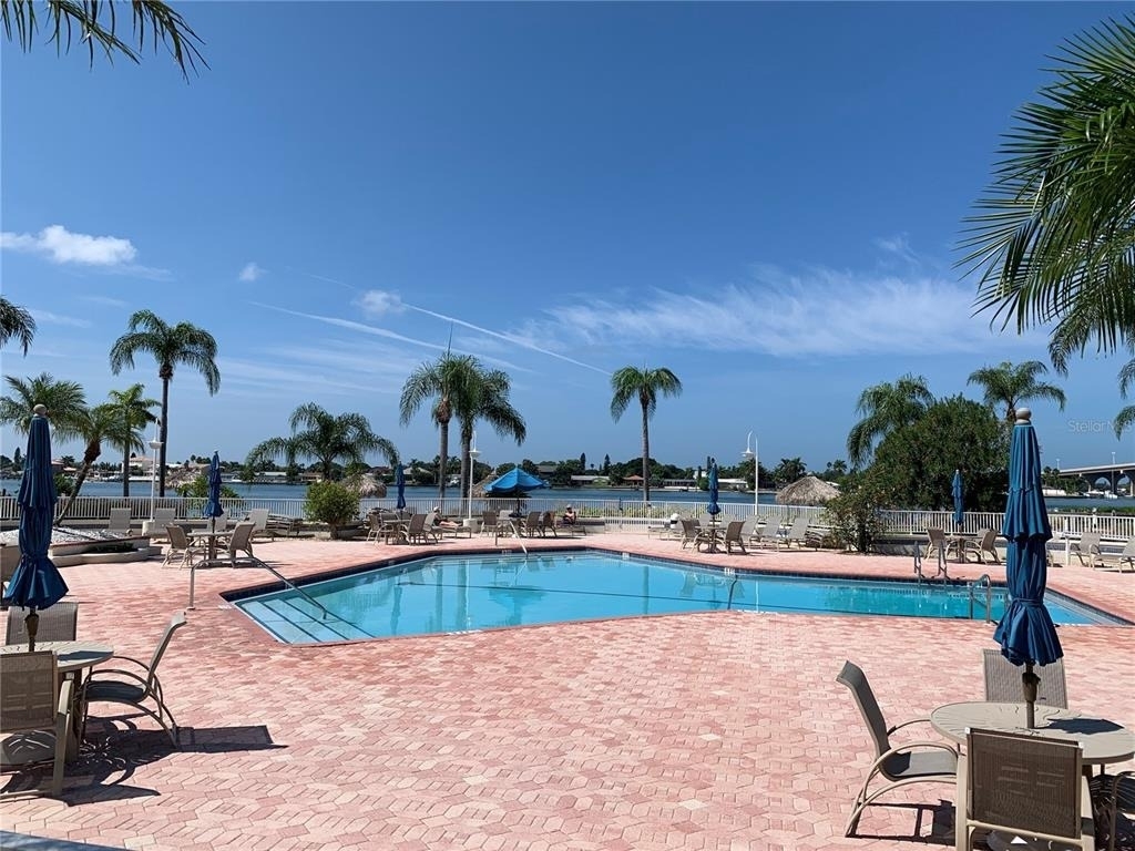 6061 Bahia Del Mar Circle - Photo 20
