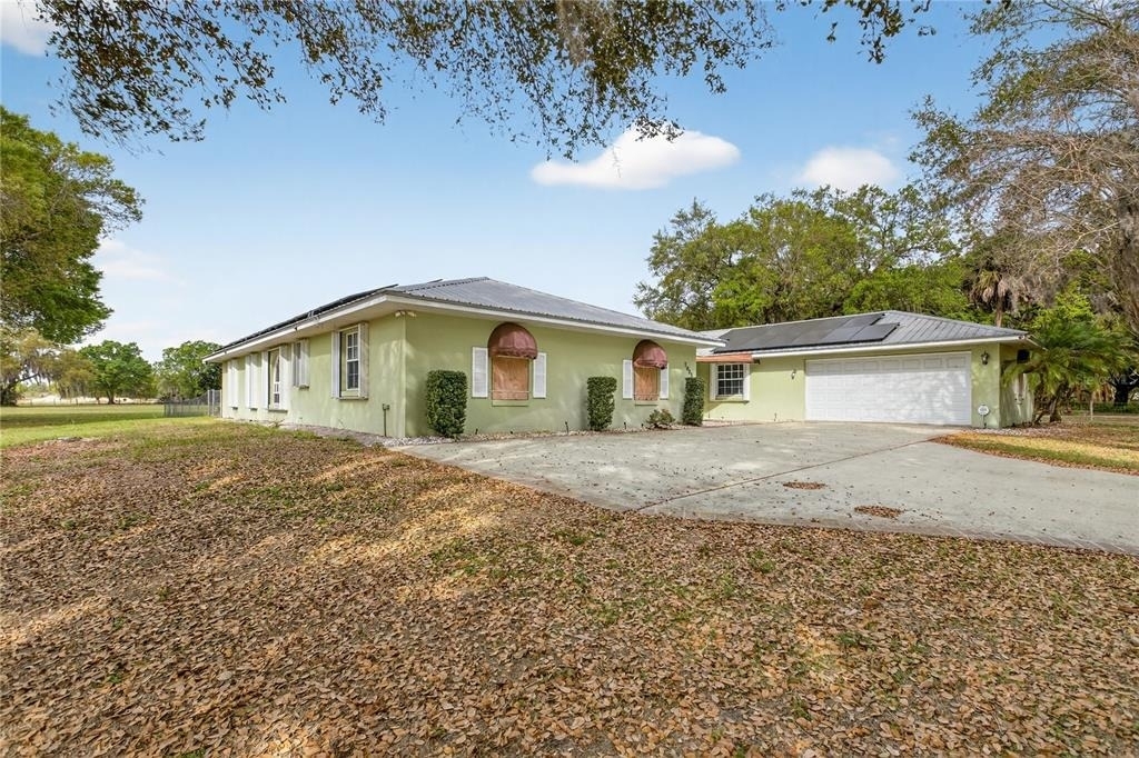 2065 Oak Beach Boulevard - Photo 0