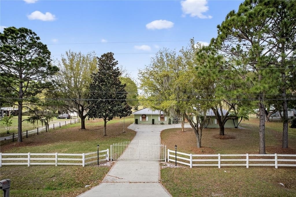 2065 Oak Beach Boulevard - Photo 35