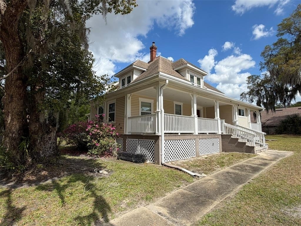 903 E New York Avenue - Photo 2