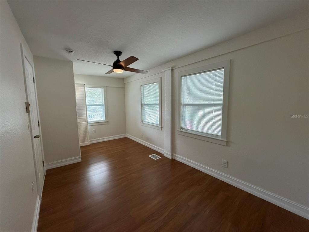 903 E New York Avenue - Photo 17