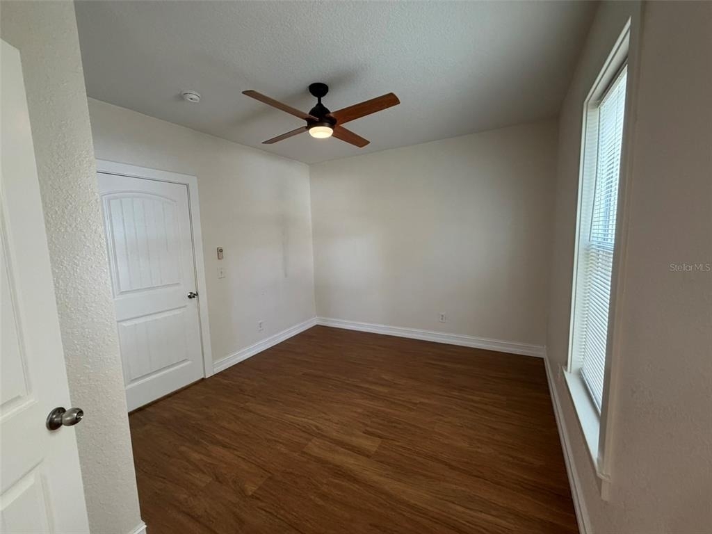 903 E New York Avenue - Photo 13