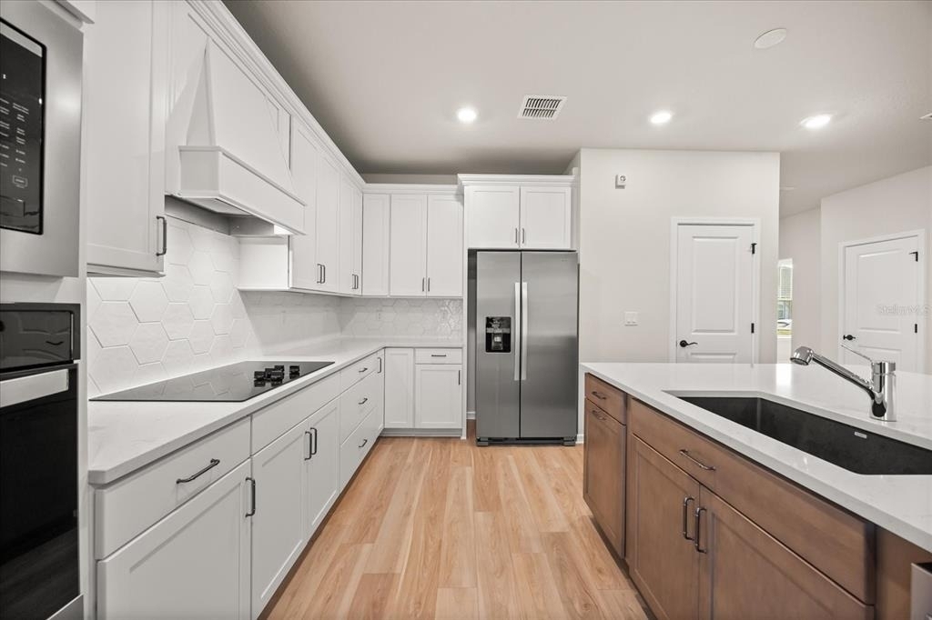 3032 Prospect Trail - Photo 3