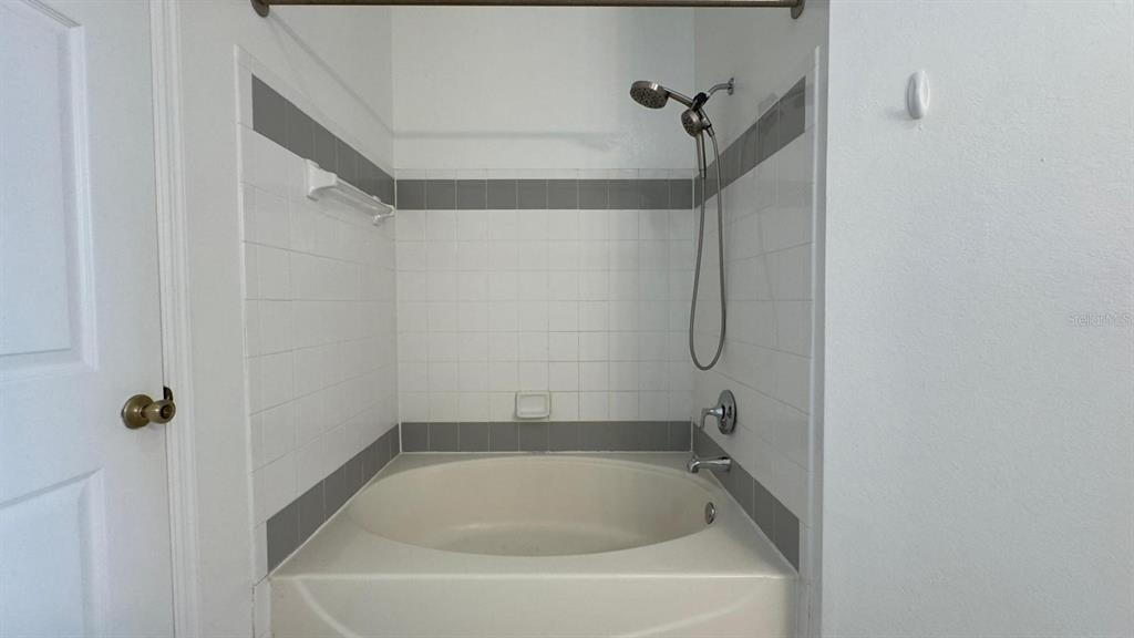6413 Astor Village Avenue - Photo 18