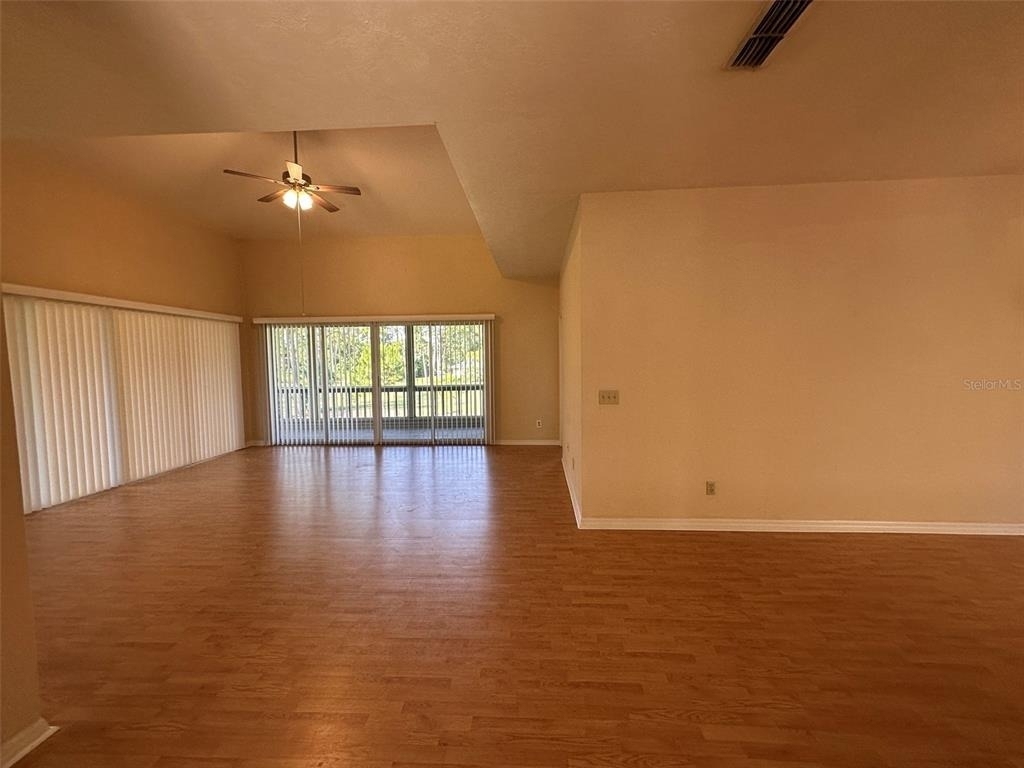 35 Magnolia Avenue - Photo 3