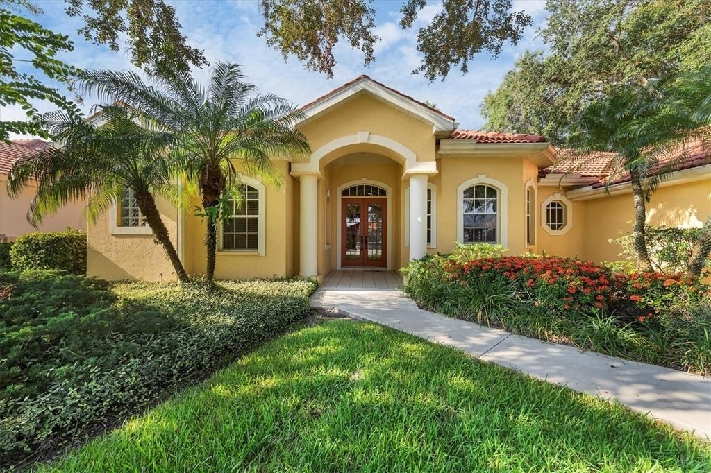 4920 Old Oakleaf Drive - Photo 1