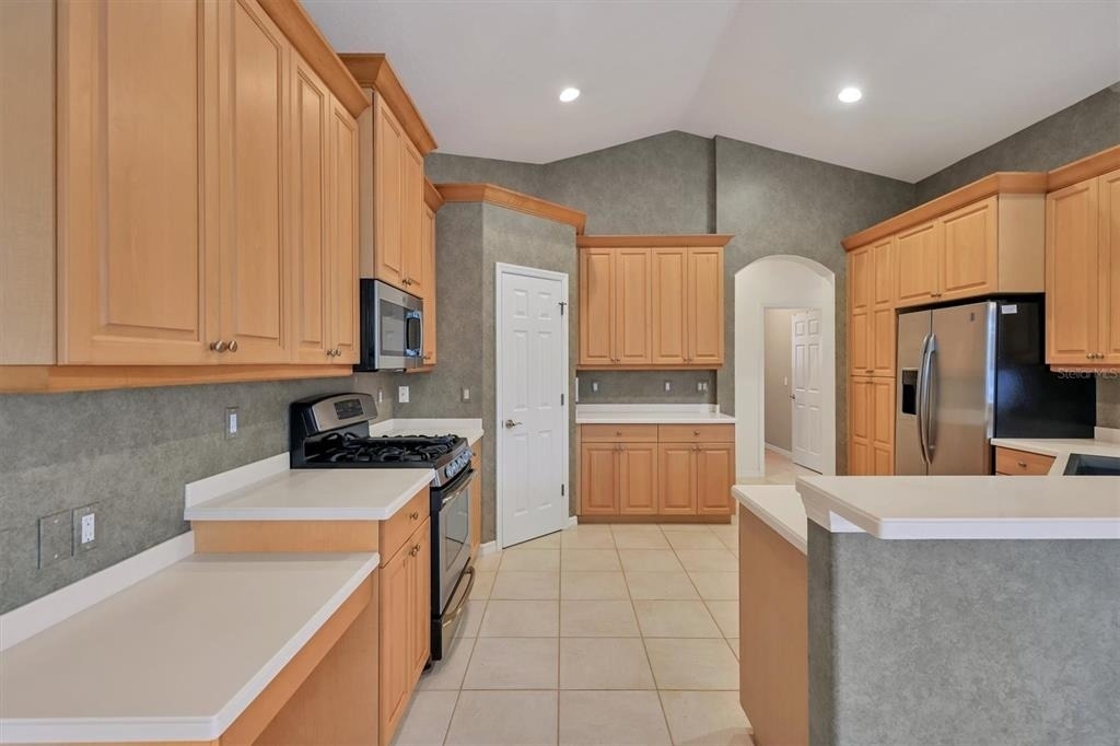 4920 Old Oakleaf Drive - Photo 11