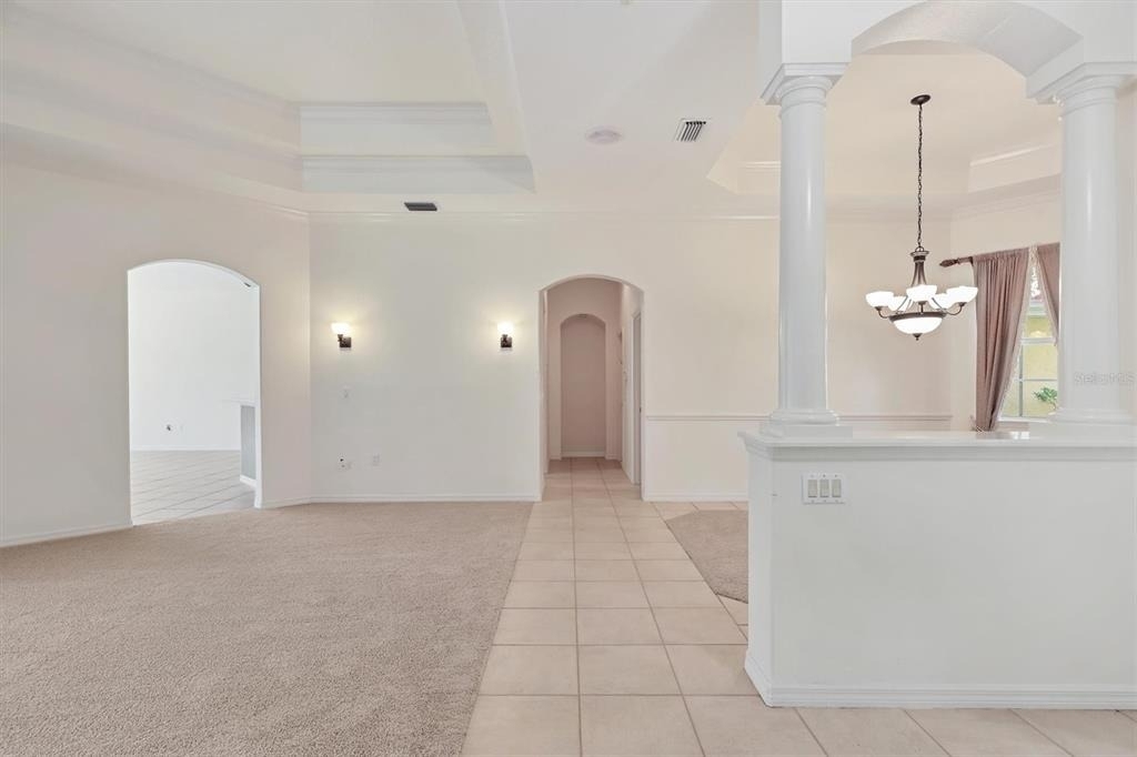 4920 Old Oakleaf Drive - Photo 3