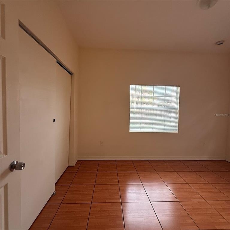 239 Venetia Avenue - Photo 8